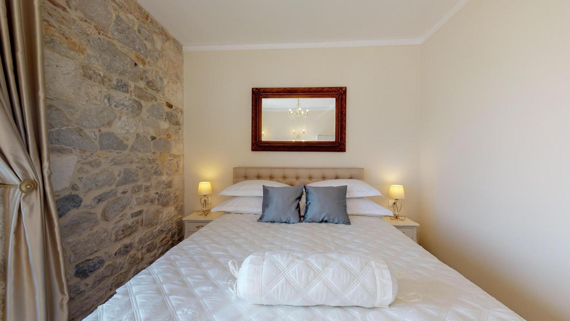 Chrysanta Apartments Спліт Екстер'єр фото